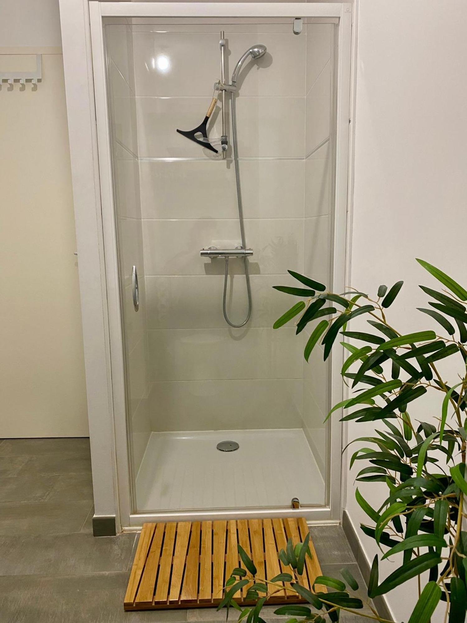 « La Bicyclette » 35M2 Tout Equipe Centre Ville マイエンヌ エクステリア 写真